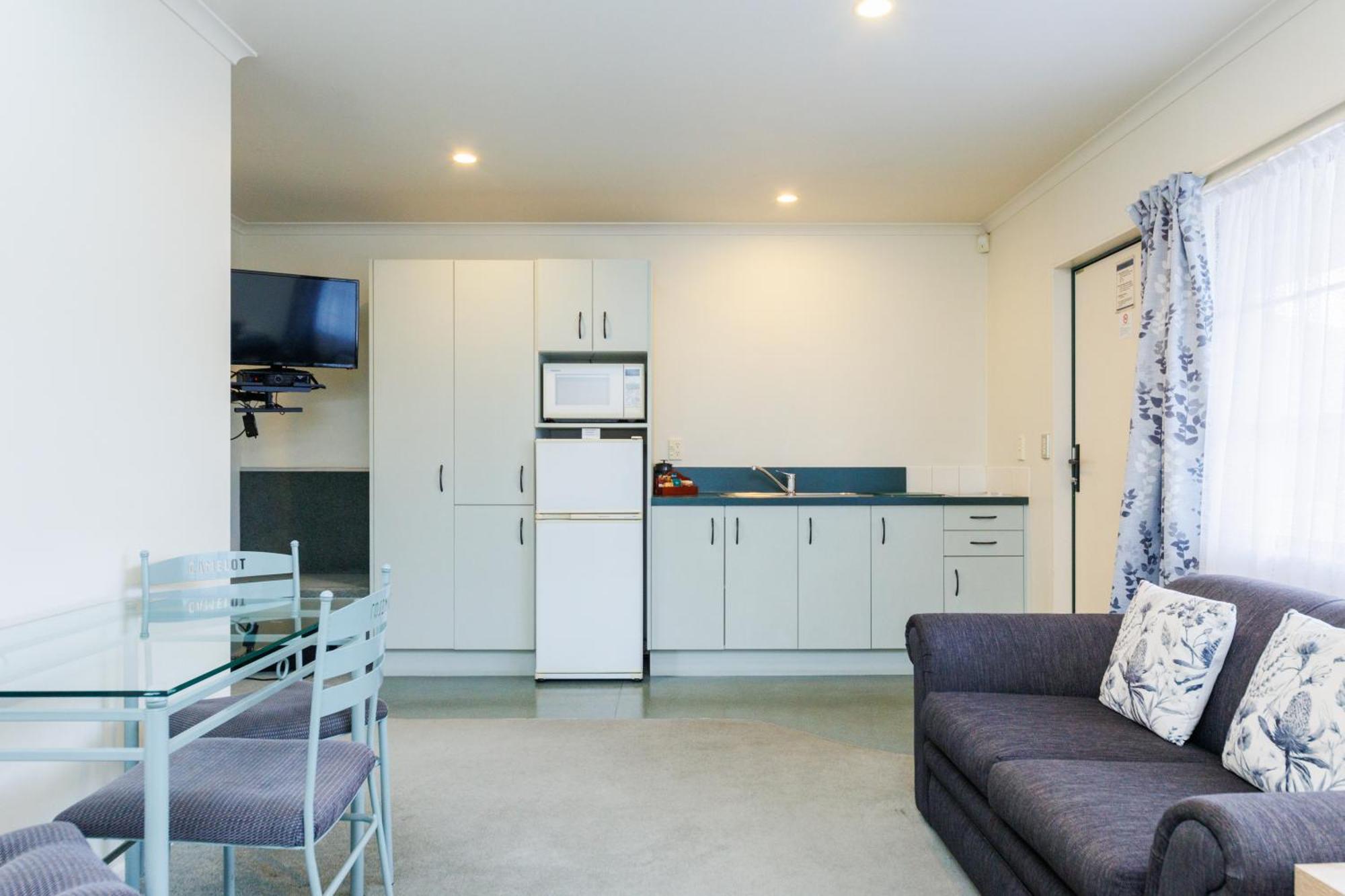 Camelot Motor Lodge And Conference Centre Palmerston North Ruang foto