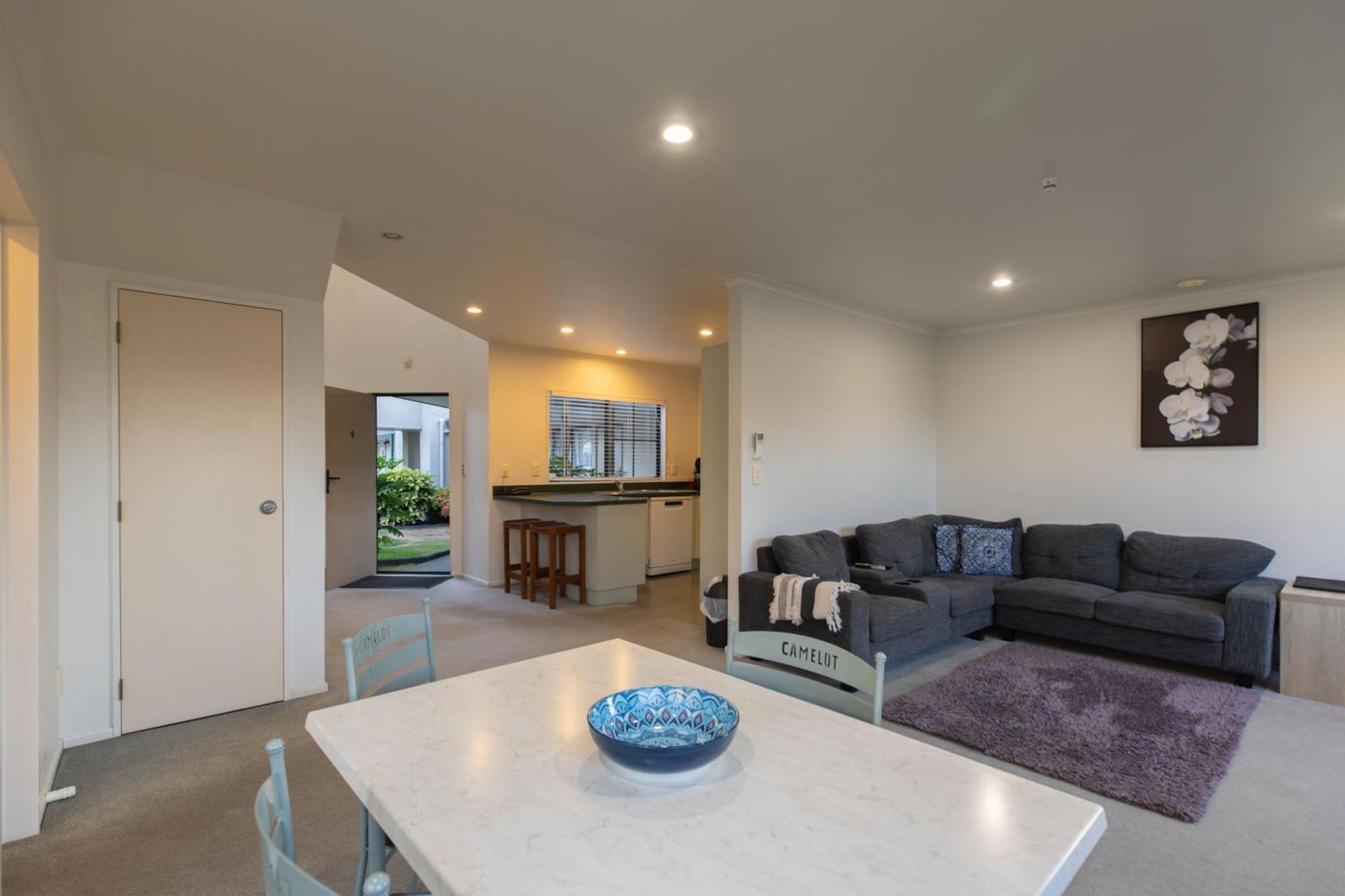 Camelot Motor Lodge And Conference Centre Palmerston North Bagian luar foto